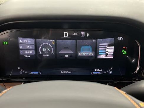 Used 2024 Jeep Grand Wagoneer Series III image 17