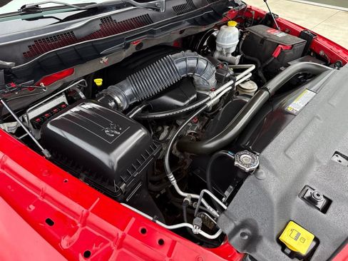 Used 2012 RAM 1500 Express w/ ST Popular Equipment Group AWD/4WD image 28