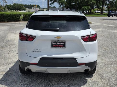 Used 2021 Chevrolet Blazer LT FWD image 3