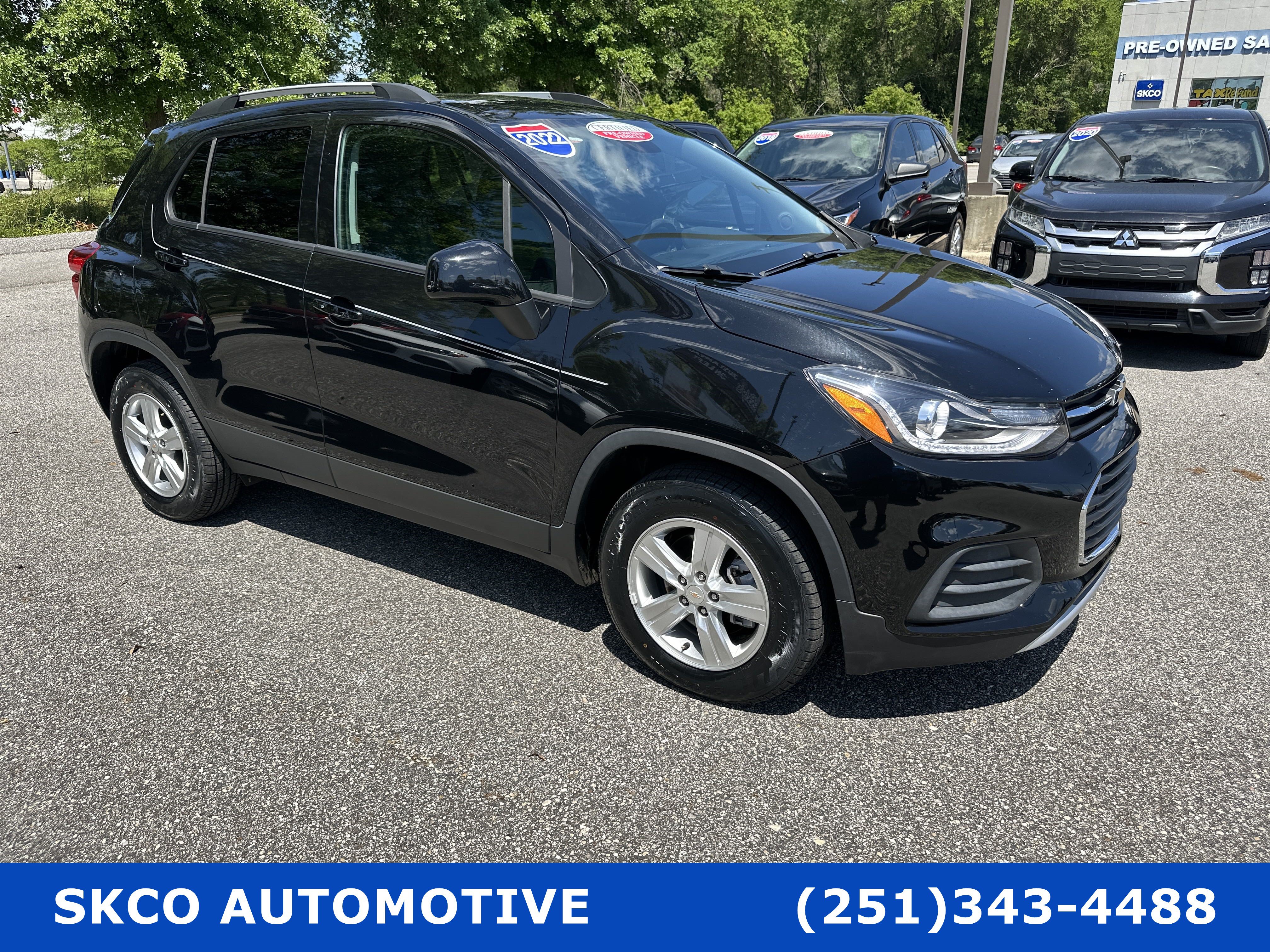 Used 2022 Chevrolet Trax LT w/ LT Convenience Package FWD image 7