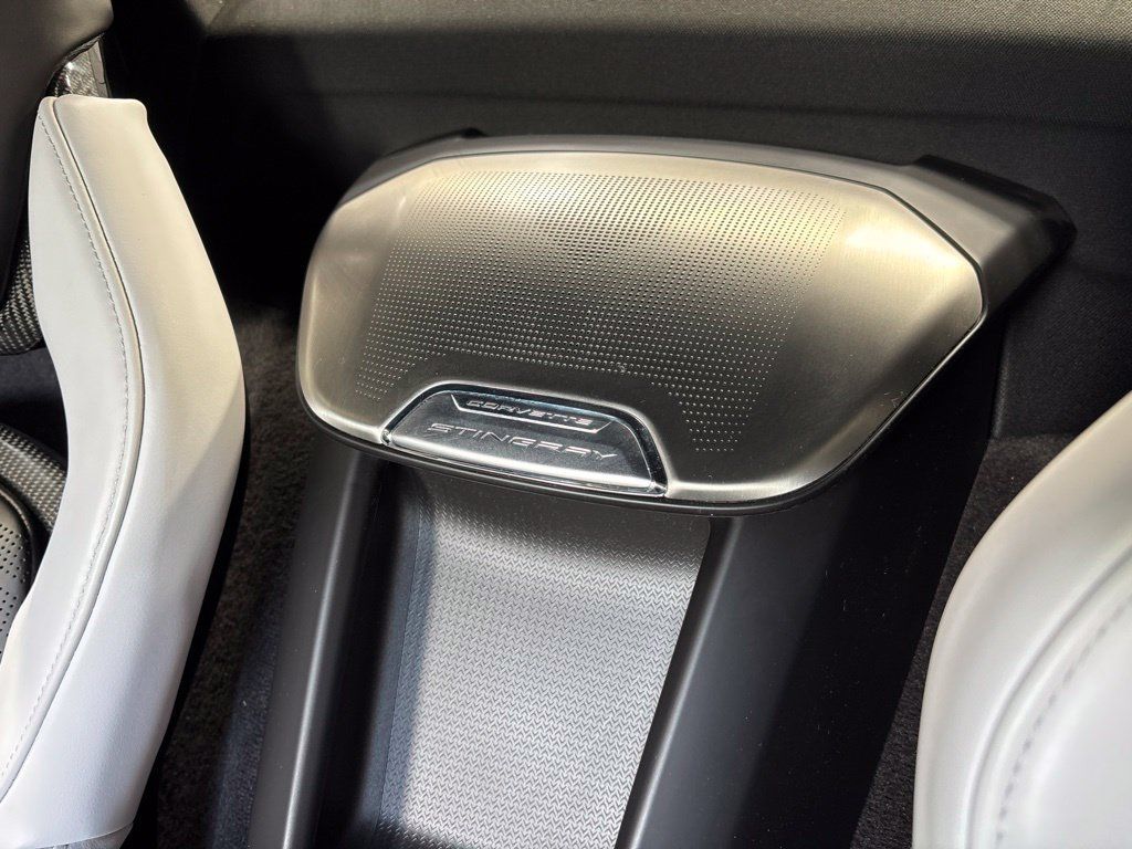 Used 2020 Chevrolet Corvette Stingray Preferred Conv w/ 2LT Preferred Equipment Group RWD image 46