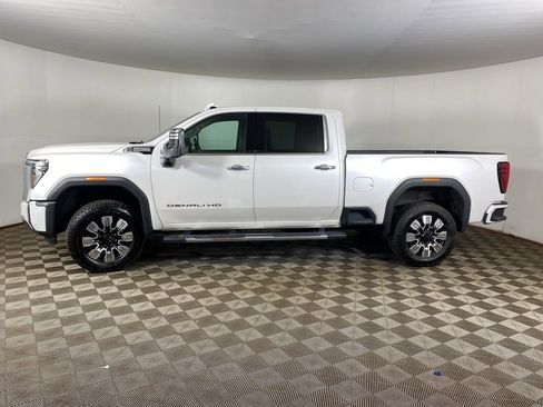 Used 2024 GMC Sierra 2500 Denali w/ Denali Reserve Package image 27