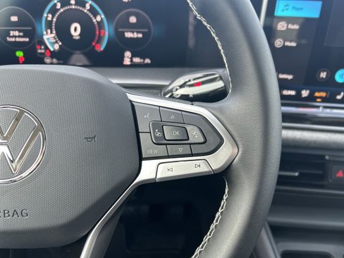 New 2026 Volkswagen Tiguan S image 13