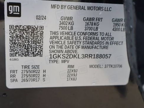Used 2024 GMC Yukon Denali w/ Advanced Technology Package AWD/4WD image 35