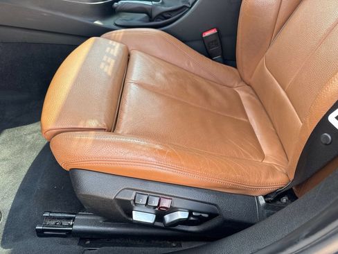 Used 2017 BMW 330i xDrive Sedan AWD/4WD image 35