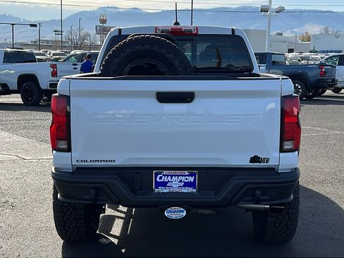 New 2026 Chevrolet Colorado ZR2 w/ ZR2 Bison Edition image 6