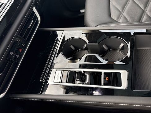 New 2026 Volkswagen Atlas SE image 19