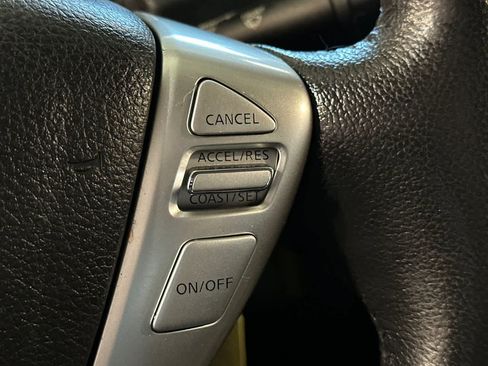 Used 2016 Nissan Versa Note SV FWD image 28