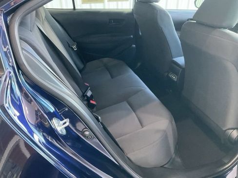 Used 2025 Toyota Corolla LE FWD image 23