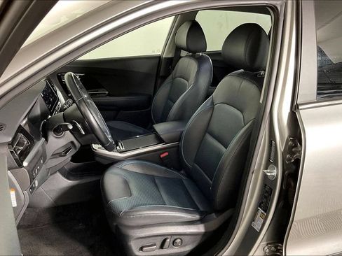 Used 2022 Kia Niro EX Premium FWD image 24