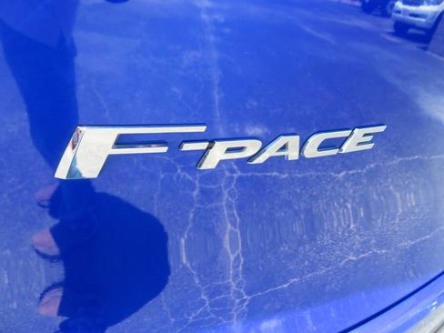 Used 2018 Jaguar F-PACE Premium AWD/4WD image 9