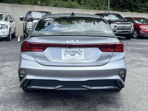 Used 2022 Kia Forte GT-Line w/ GT-Line Premium Package FWD image 5