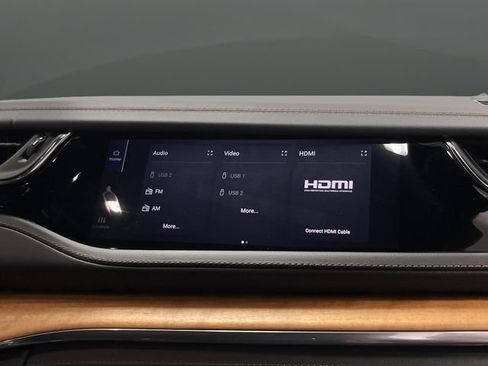 Used 2025 Jeep Grand Cherokee L Summit image 12