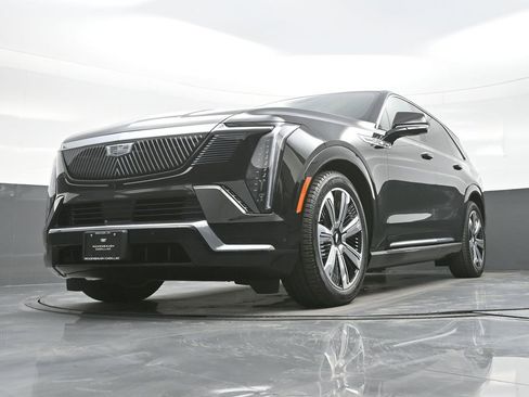 New 2025 Cadillac Escalade IQ Luxury 1 image 10