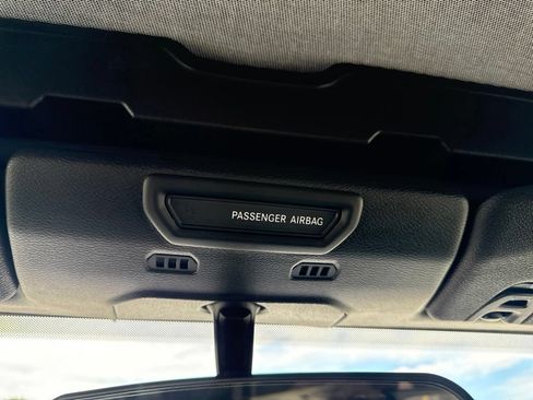 Used 2021 Jeep Gladiator Sport AWD/4WD image 36