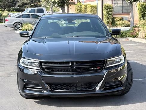 Used 2023 Dodge Charger SXT RWD image 3