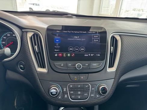 Used 2025 Chevrolet Malibu LT image 27