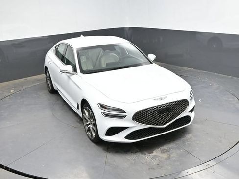 Used 2025 Genesis G70 2.5T AWD/4WD image 37
