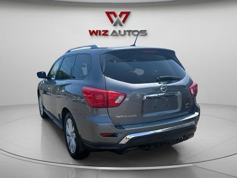 Used 2018 Nissan Pathfinder SL w/ SL Premium Package AWD/4WD image 3