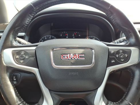 Used 2018 GMC Acadia SLE image 24