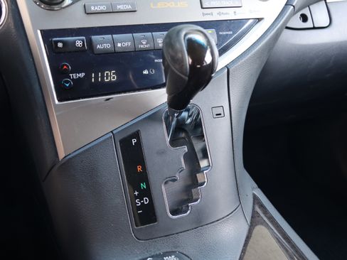 Used 2013 Lexus RX 450h AWD w/ Navigation Pkg image 27