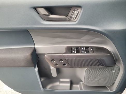 New 2025 Ford Maverick XL image 44