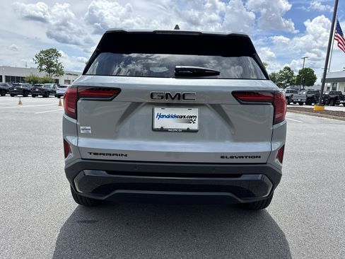 New 2026 GMC Terrain Elevation w/ Black Edition FWD image 9