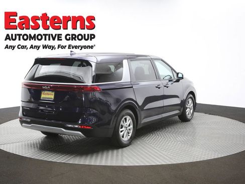 Used 2024 Kia Carnival LX image 42