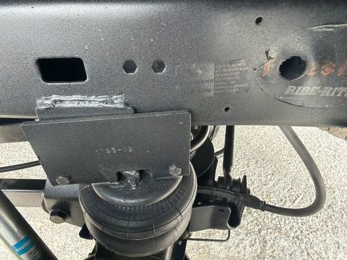 Used 2018 RAM 2500 Tradesman w/ Chrome Appearance Group image 28