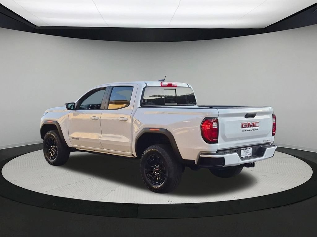 New 2026 GMC Canyon Elevation RWD image 3