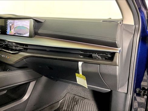 Certified 2025 Nissan Murano SL AWD/4WD image 21
