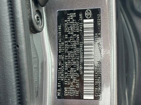 Used 2019 Toyota Camry SE FWD image 32
