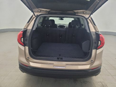 Used 2019 GMC Terrain SLE w/ Driver Convenience Package AWD/4WD image 29