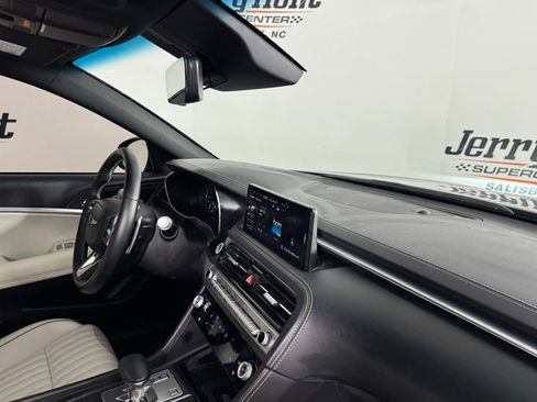 Used 2024 Genesis G70 3.3T Advanced AWD/4WD image 31