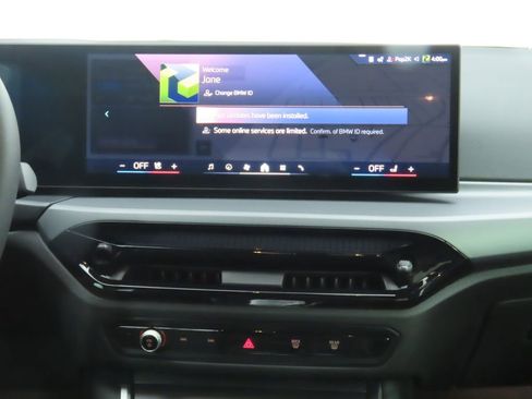 Used 2025 BMW 230i Coupe w/ Convenience Package image 14