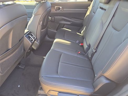 New 2026 Kia Sorento S image 16