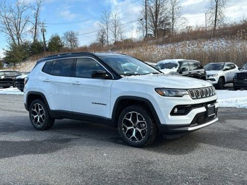 New 2026 Jeep Compass Limited AWD/4WD image 2