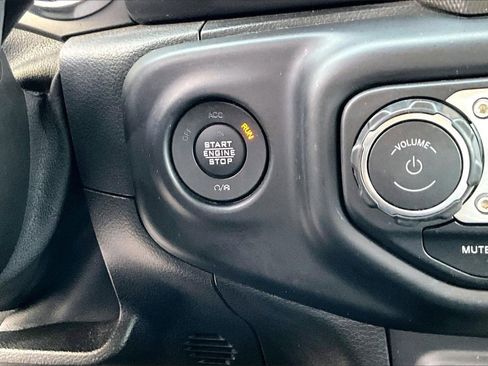 Certified 2021 Jeep Wrangler Unlimited Sport image 26