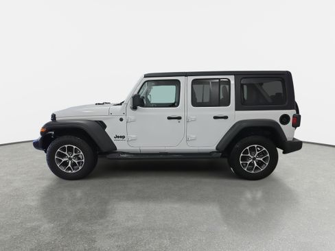 Used 2024 Jeep Wrangler Sport S image 6