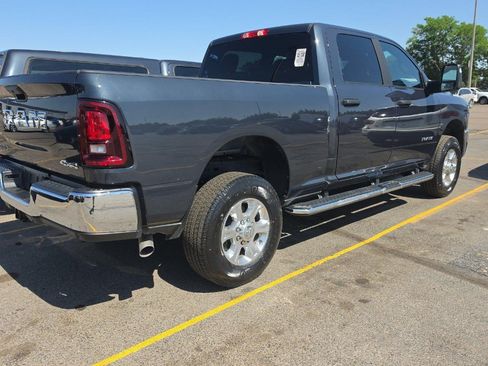 Used 2026 RAM 2500 Big Horn AWD/4WD image 4