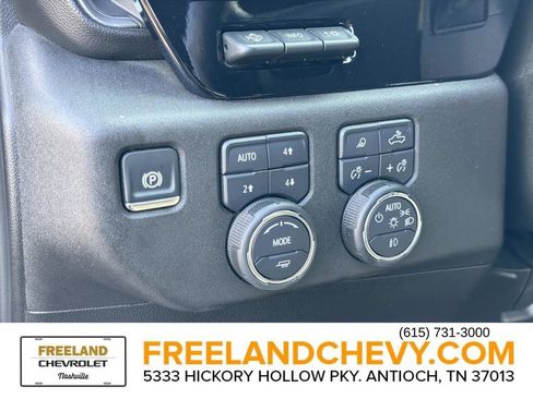 Used 2025 Chevrolet Silverado 2500 LTZ w/ LTZ Plus Package image 29