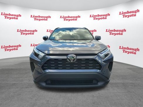 Used 2025 Toyota RAV4 XLE w/ Convenience Package FWD image 19