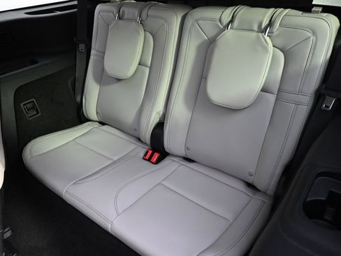 Used 2025 Lincoln Aviator Reserve w/ Equipment Group 201A image 22