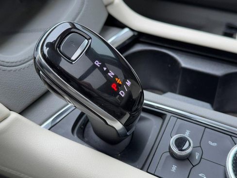 Used 2020 Cadillac XT6 Premium Luxury image 21