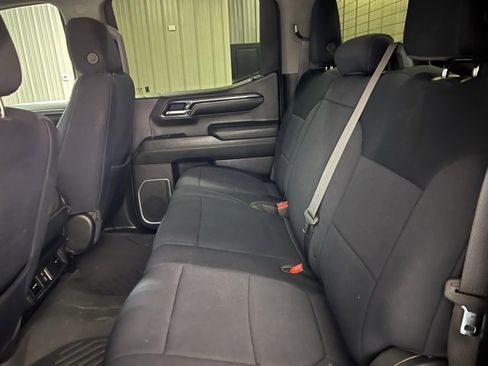 Used 2024 Chevrolet Silverado 1500 LT Trail Boss w/ Protection Package image 18