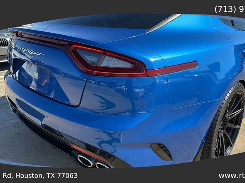 Used 2019 Kia Stinger GT2 image 17