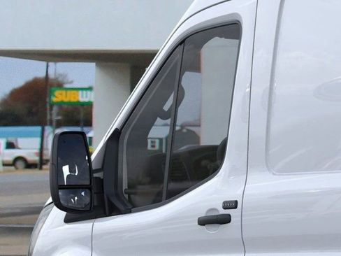 New 2026 Ford Transit 250 148 Medium Roof image 20