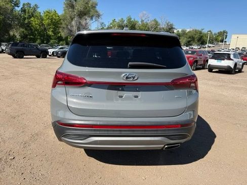 Used 2021 Hyundai Santa Fe SE AWD/4WD image 5