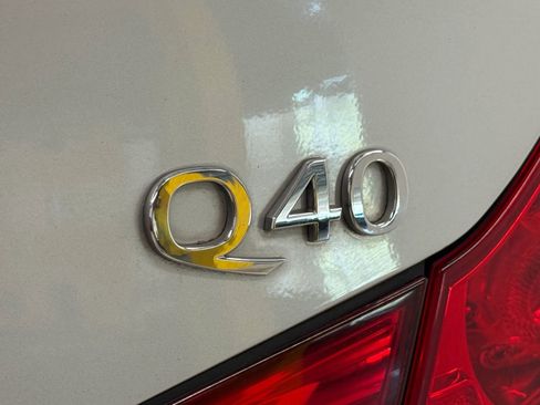 Used 2015 INFINITI Q40 w/ Navigation Package RWD image 13