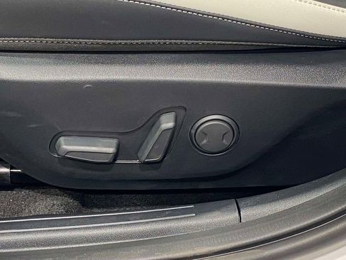 New 2026 Kia K4 GT-Line Turbo FWD image 17